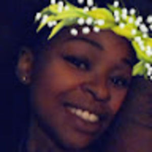 Meet your Posher, Ebony